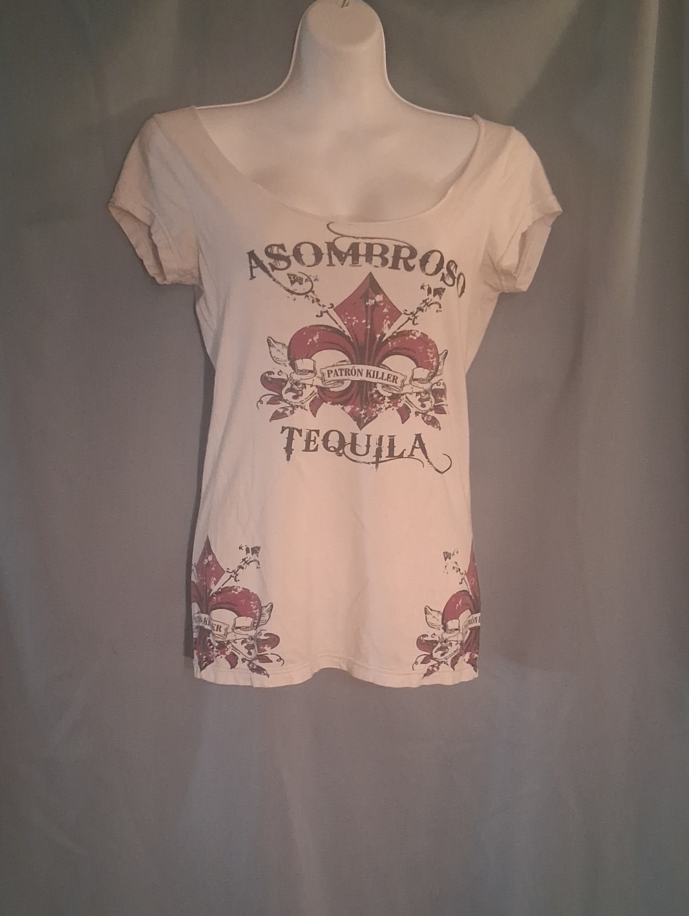 Tequila Graphic Scoop Neck Tee - Cream